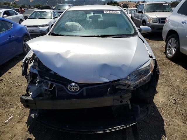 5YFBURHE2FP186060 - 2015 TOYOTA COROLLA L SILVER photo 5