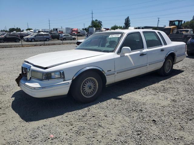1996 LINCOLN TOWN CAR SIGNATURE, 