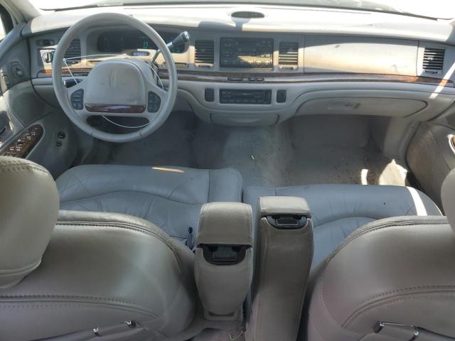 1LNLM82W1TY634775 - 1996 LINCOLN TOWN CAR SIGNATURE თეთრი ფოტო 8