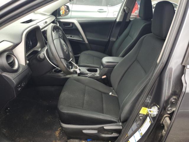 2T3BFREV8JW854439 - 2018 TOYOTA RAV4 LE Сұр фото 7