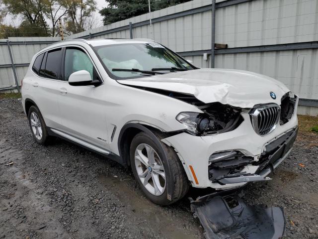 5UXTR9C57JLC79480 - 2018 BMW X3 XDRIVE30I WHITE photo 1