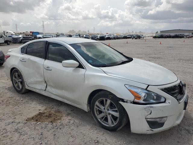 1N4AL3AP1DC255937 - 2013 NISSAN ALTIMA 2.5 WHITE photo 4