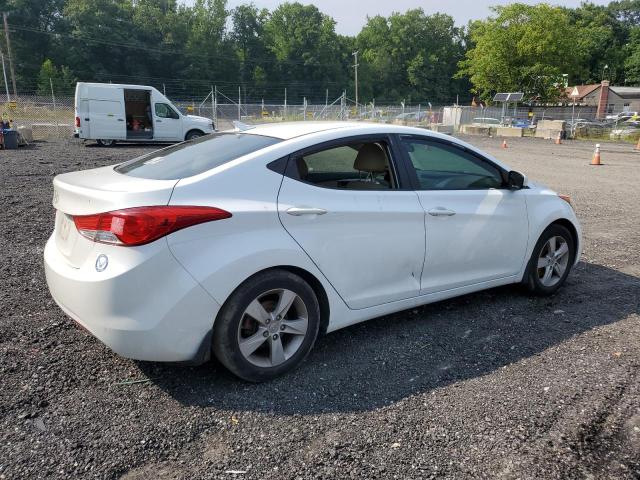 5NPDH4AE3DH191112 - 2013 HYUNDAI ELANTRA GLS WHITE photo 3