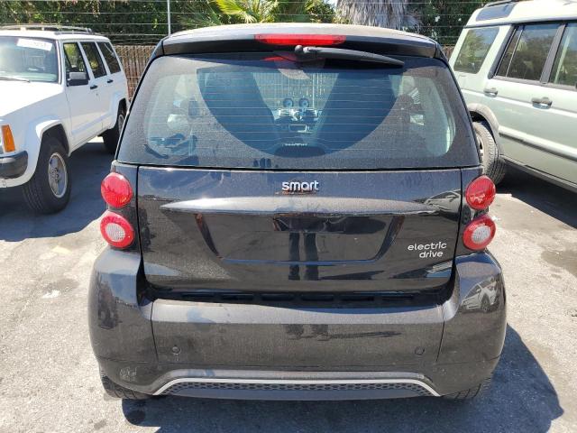 WMEEJ9AA2GK845110 - 2016 SMART FORTWO BLACK photo 10