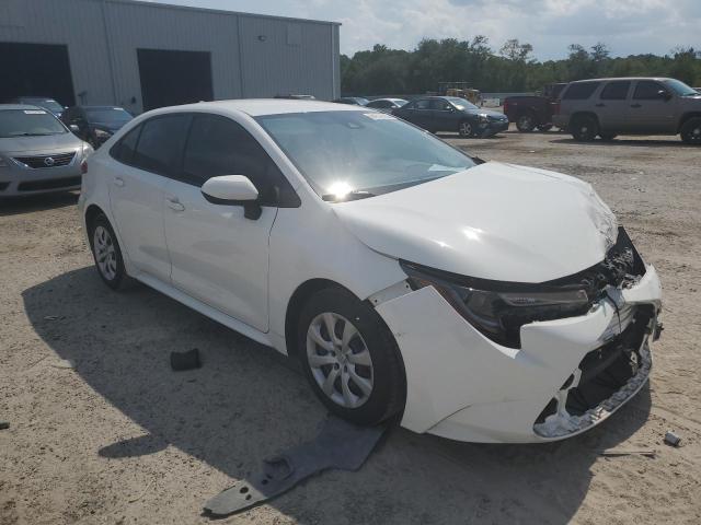 JTDEPRAE3LJ078450 - 2020 TOYOTA COROLLA LE WHITE photo 4