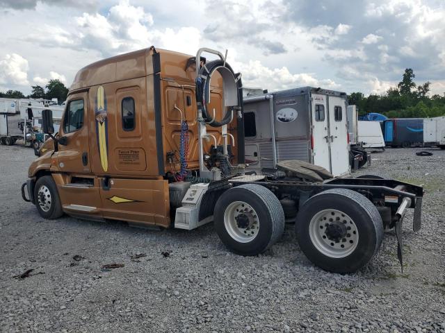 3AKJGLDR2JSHU4743 - 2018 FREIGHTLINER CASCADIA 1 Or photo 3