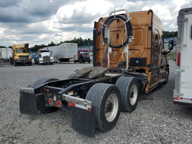 3AKJGLDR2JSHU4743 - 2018 FREIGHTLINER CASCADIA 1 Or photo 4