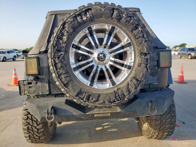 1C4HJWEG8GL201968 - 2016 JEEP WRANGLER U SAHARA 黑色 照片 6