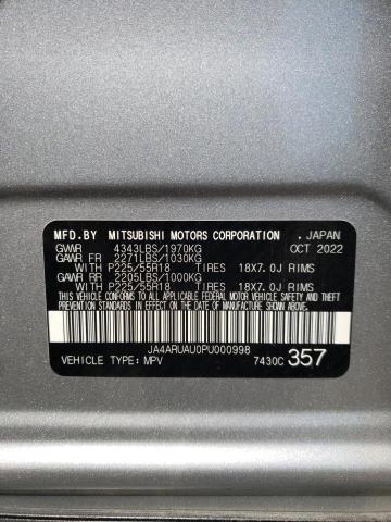 JA4ARUAU0PU000998 - 2023 MITSUBISHI OUTLANDER S/SE SILVER photo 14