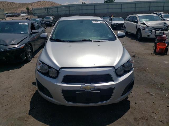 1G1JA5SH2E4103530 - 2014 CHEVROLET SONIC LS 银色 照片 5