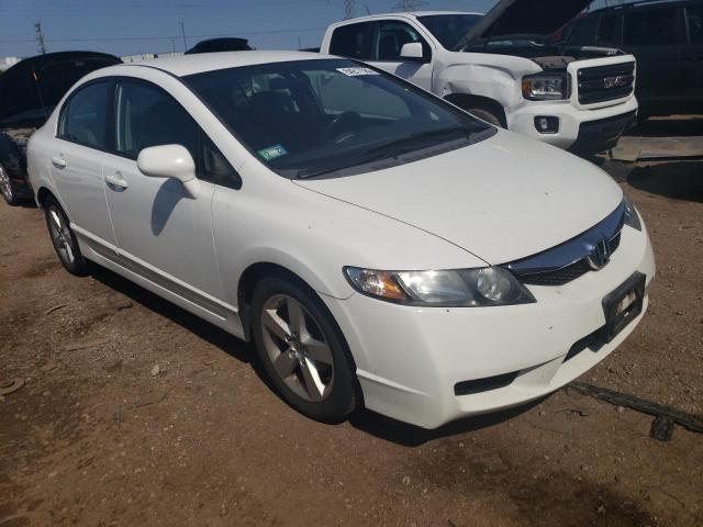 19XFA16619E031562 - 2009 HONDA CIVIC LX-S Սպիտակ լուսանկար 4