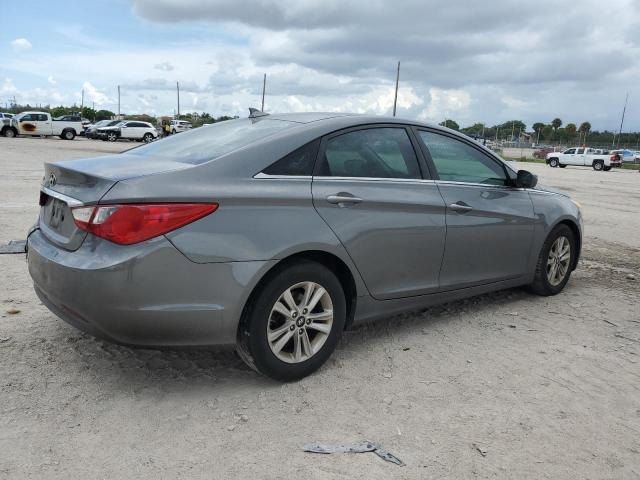 5NPEB4AC4DH569491 - 2013 HYUNDAI SONATA GLS GRAY photo 3