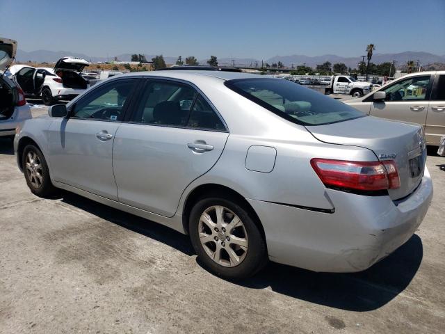 4T1BE46KX7U639432 - 2007 TOYOTA CAMRY CE SILVER photo 2