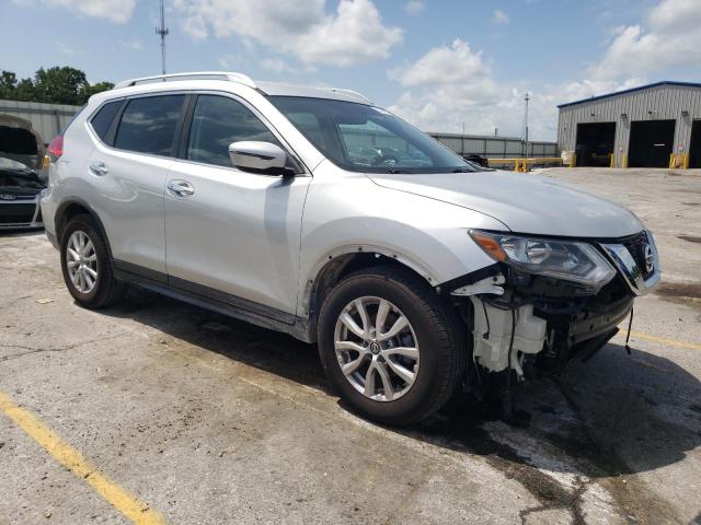 KNMAT2MT8HP538380 - 2017 NISSAN ROGUE S SILVER photo 4