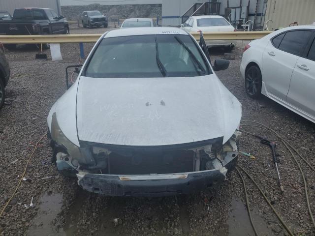 1HGCS12389A013706 - 2009 HONDA ACCORD LX WHITE photo 5