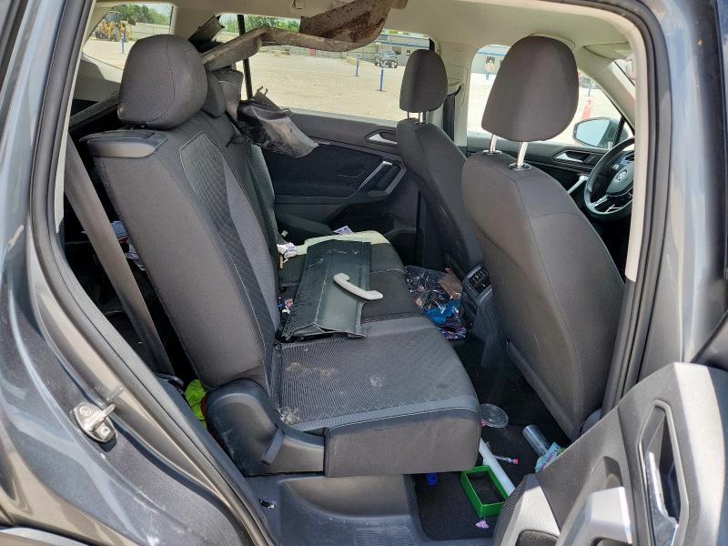 3VV1B7AX7MM007325 - 2021 VOLKSWAGEN TIGUAN S 灰色 照片 11