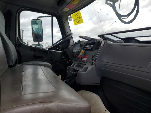 1FVACXDTXCDBC6407 - 2012 FREIGHTLINER M2 106 MEDIUM DUTY WHITE photo 5