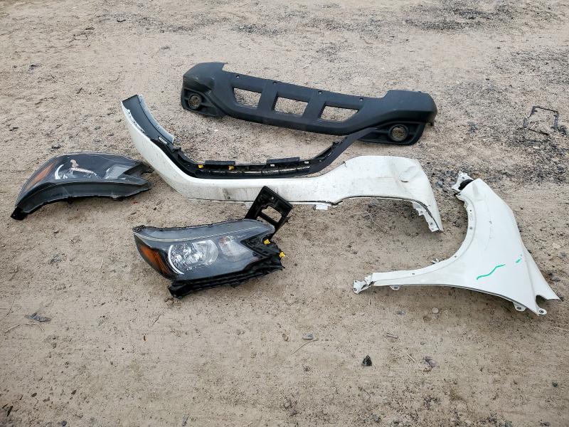 5J6RM4H71DL044902 - 2013 HONDA CR-V EXL WHITE photo 13