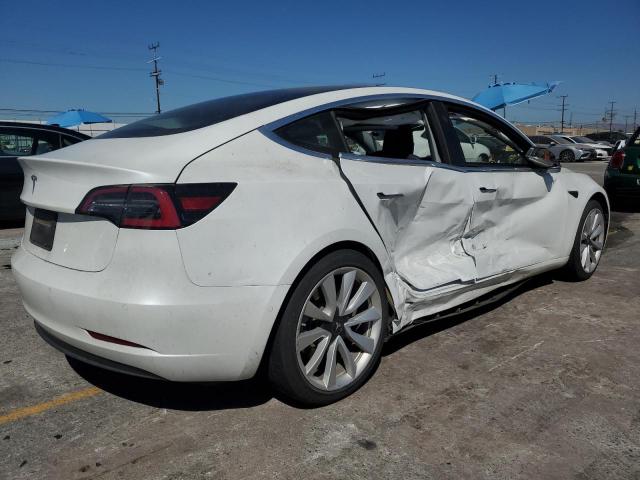 5YJ3E1EA4LF783898 - 2020 TESLA MODEL 3 WHITE photo 3