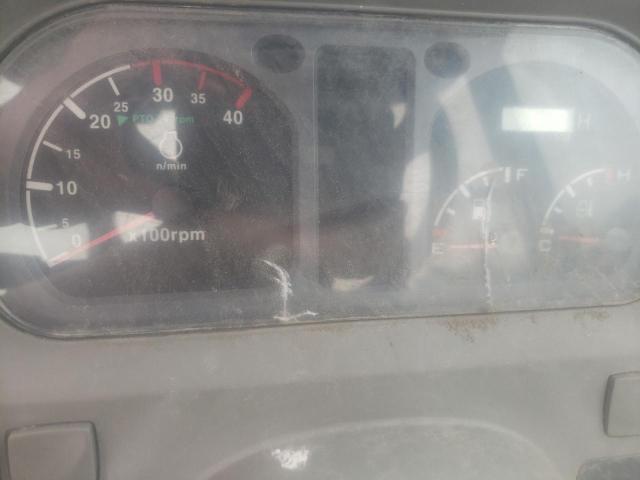 65GCJ00553 - 2016 MAHINDRA AND MAHINDRA TRACTOR RED photo 8