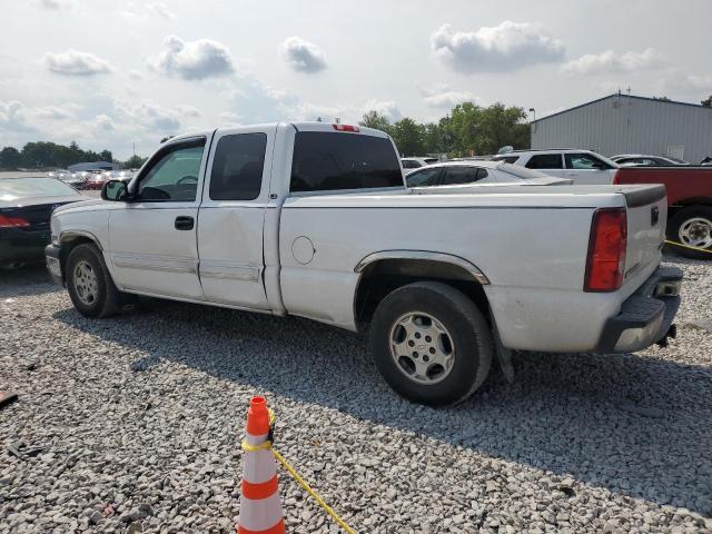 2GCEC19V331376024 - 2003 CHEVROLET SILVERADO C1500 WHITE photo 2