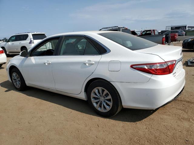4T1BF1FK7HU281428 - 2017 TOYOTA CAMRY LE WHITE photo 2