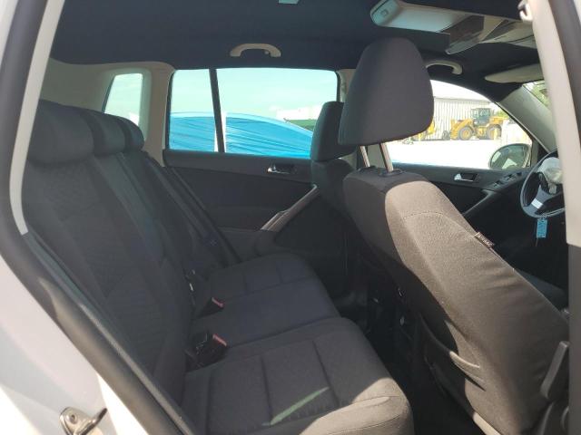 WVGAV9AX4AW509914 - 2010 VOLKSWAGEN TIGUAN S WHITE photo 11