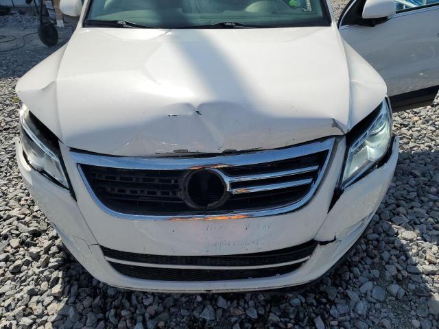 WVGAV9AX4AW509914 - 2010 VOLKSWAGEN TIGUAN S WHITE photo 12