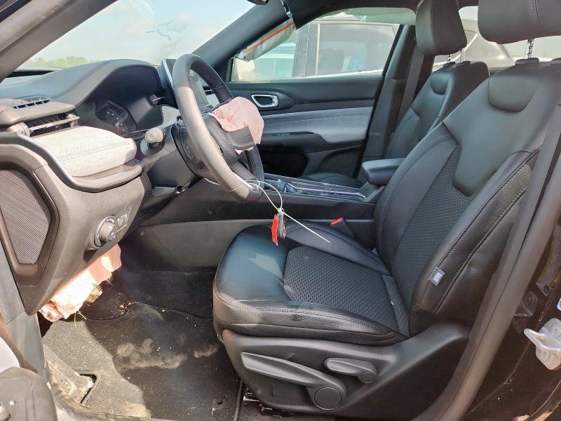 3C4NJDBN4ST535499 - 2025 JEEP COMPASS LATITUDE შავი ფოტო 7