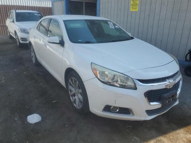 1G11D5SL2FU105985 - 2015 CHEVROLET MALIBU 2LT WHITE photo 4