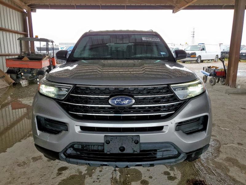 1FMSK7DHXNGA20262 - 2022 FORD EXPLORER XLT Gümüş foto 5