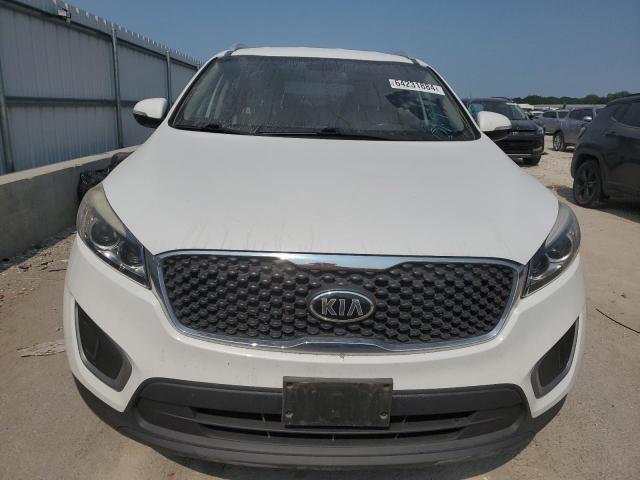 5XYPGDA56HG291332 - 2017 KIA SORENTO LX WHITE photo 5