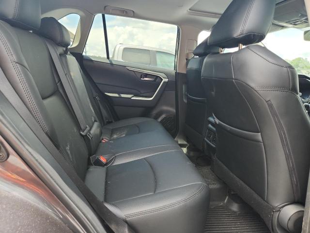 2T3W1RFV6RC295355 - 2024 TOYOTA RAV4 XLE GRAY photo 11