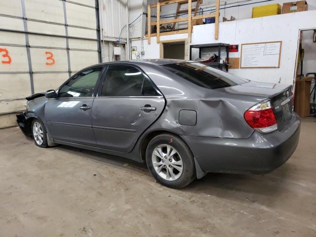 4T1BF32K05U620530 - 2005 TOYOTA CAMRY LE GRAY photo 2