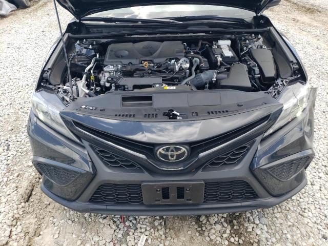 4T1G11AK9RU890727 - 2024 TOYOTA CAMRY SE NIGHT SHADE BLACK photo 11