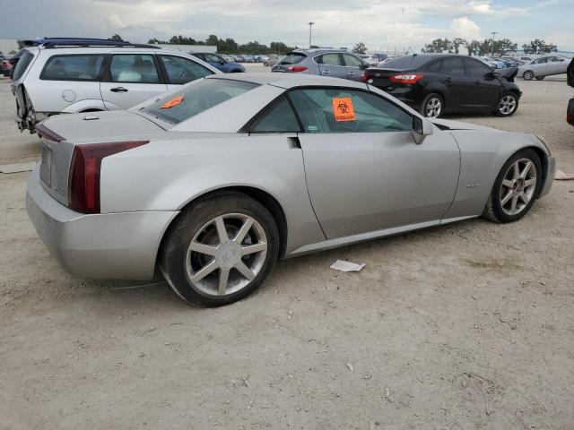 1G6YV34A055603794 - 2005 CADILLAC XLR SILVER photo 3