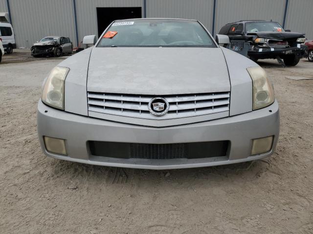 1G6YV34A055603794 - 2005 CADILLAC XLR SILVER photo 5