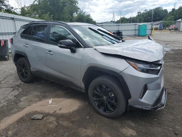 2T3E6RFV9NW031410 - 2022 TOYOTA RAV4 XSE GRAY photo 4