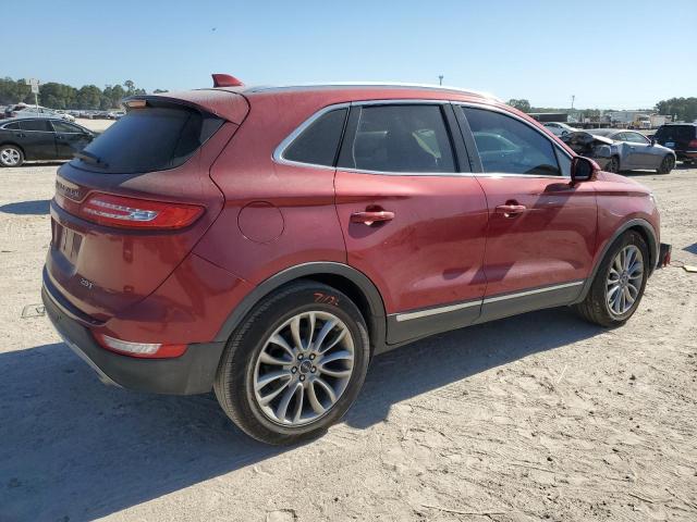 5LMCJ3C96HUL71098 - 2017 LINCOLN MKC RESERVE RED photo 3
