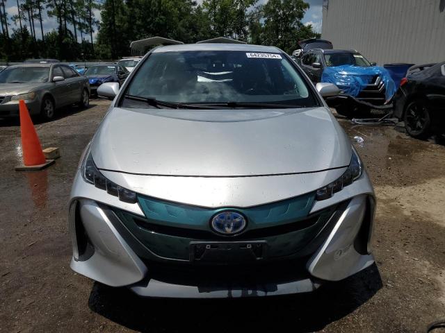 JTDKARFP0H3006020 - 2017 TOYOTA PRIUS PRIM 银色 照片 5