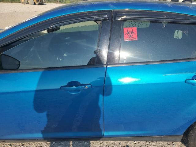 1FADP3K24GL358889 - 2016 FORD FOCUS SE BLUE photo 7