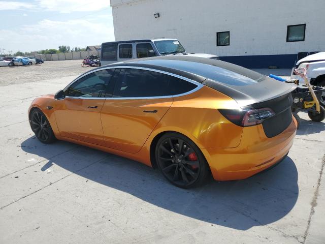 5YJ3E1EB1JF106555 - 2018 TESLA MODEL 3 ORANGE photo 2