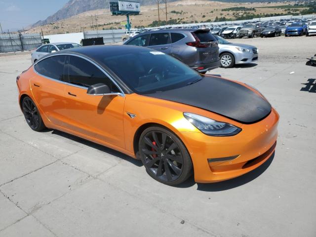 5YJ3E1EB1JF106555 - 2018 TESLA MODEL 3 ORANGE photo 4