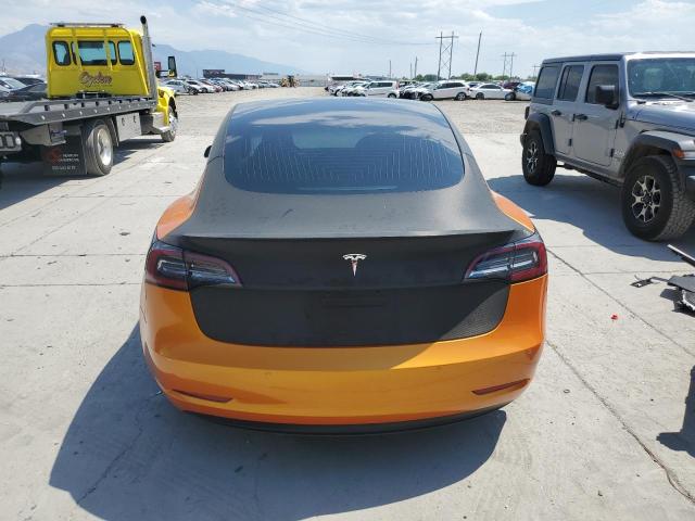 5YJ3E1EB1JF106555 - 2018 TESLA MODEL 3 ORANGE photo 6