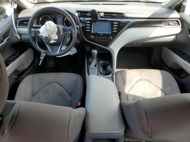 4T1C11AK9LU878406 - 2020 TOYOTA CAMRY LE 灰色 照片 8