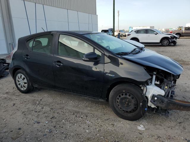 JTDKDTB32E1563235 - 2014 TOYOTA PRIUS C BLACK photo 4