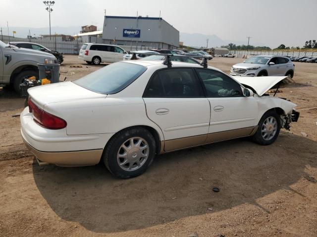 2G4WF521041221163 - 2004 BUICK REGAL GS WHITE photo 3