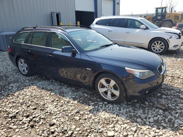 WBANN73566CN02961 - 2006 BMW 530 XIT BLUE photo 4