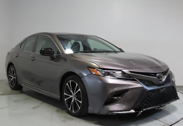 2020 TOYOTA CAMRY SE, null