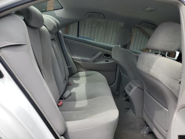 4T4BE46K09R075167 - 2009 TOYOTA CAMRY BASE WHITE photo 10